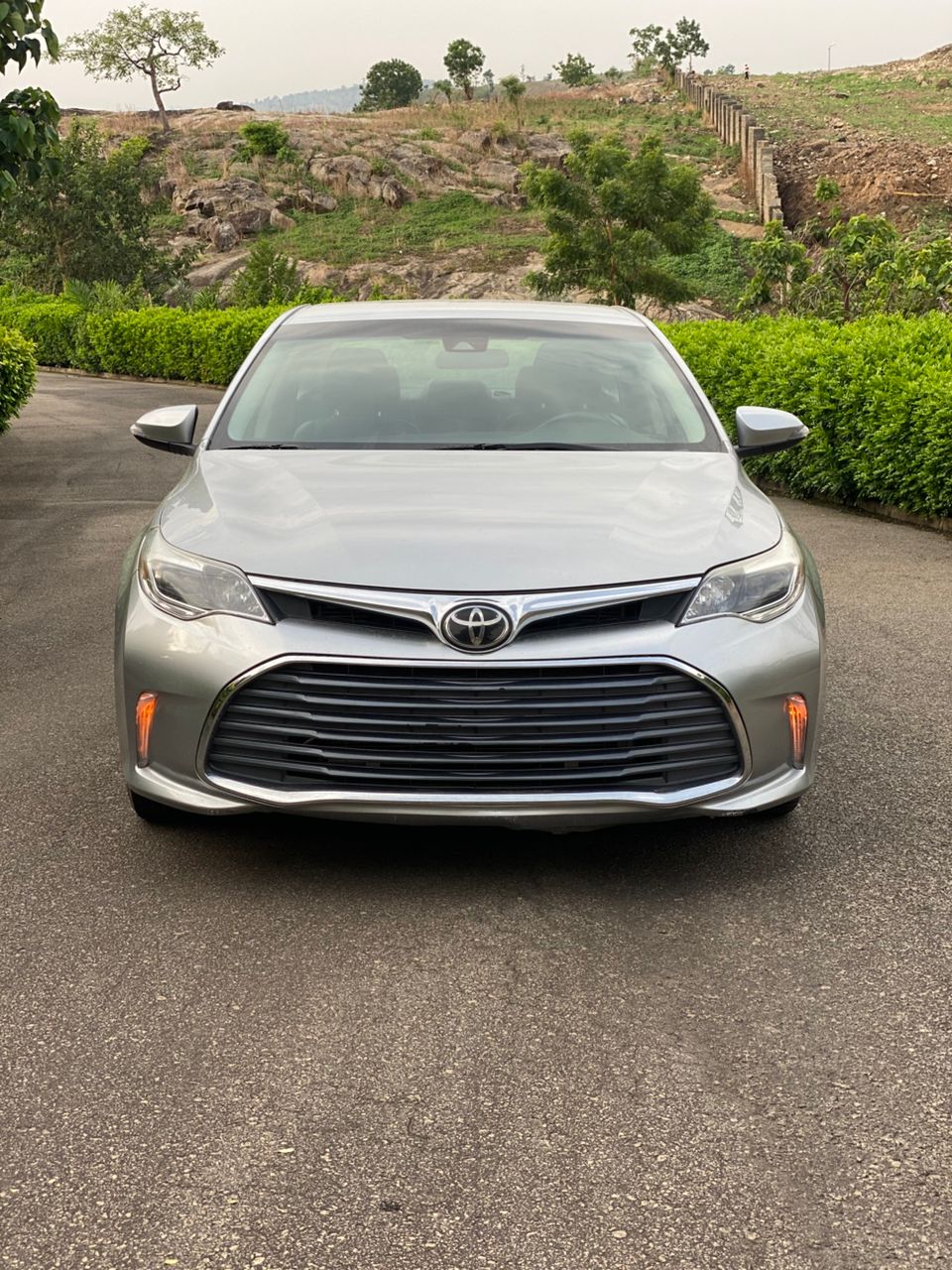 2017 TOYOTA AVALON FOREIGN USED